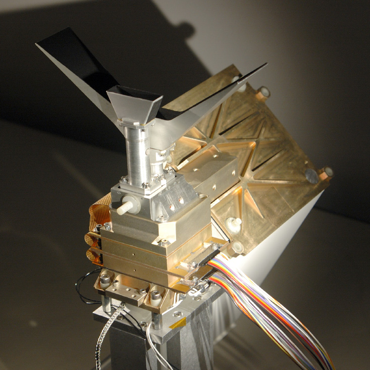 LROC Wide Angle Camera hardware